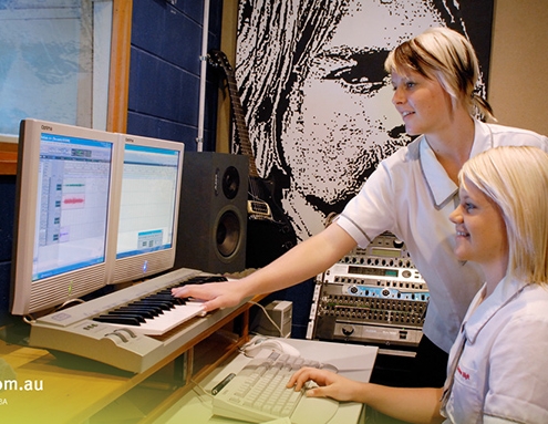 Benowa State High School 3 Benowa State High School 3